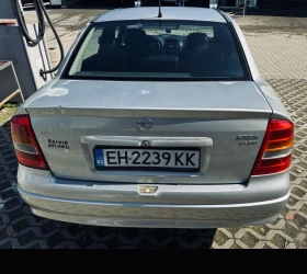 Opel Astra Седан, снимка 5
