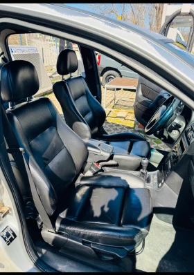 Opel Astra Седан, снимка 8