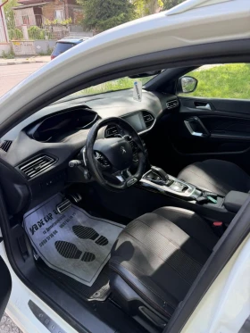 Peugeot 308 1.5 GT, снимка 10