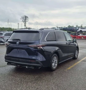Toyota Sienna * XLE 8 Passenger FWD * АВТОКРЕДИТ* , снимка 4