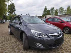 Opel Astra 2.0CDTI 160k.s.KLIMATRONIK, снимка 5 - Автомобили и джипове - 42363373