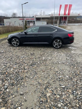 Обява за продажба на Skoda Superb ~21 800 лв. - изображение 1