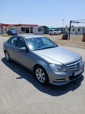 Обява за продажба на Mercedes-Benz C 200 Автоматик ~16 400 лв. - изображение 1