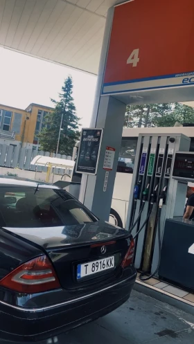 Mercedes-Benz C 200, снимка 9 — Bazar.bg Mercedes-Benz C 200, снимка 9