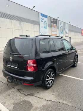 VW Touran 2.0TDI United - 3800 € / 7432.15 лв. - 25315749 5