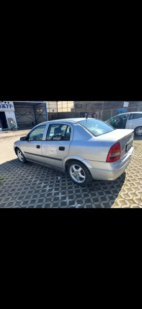 Opel Astra Седан - 1500 € / 2933.74 лв. - 72424407 3