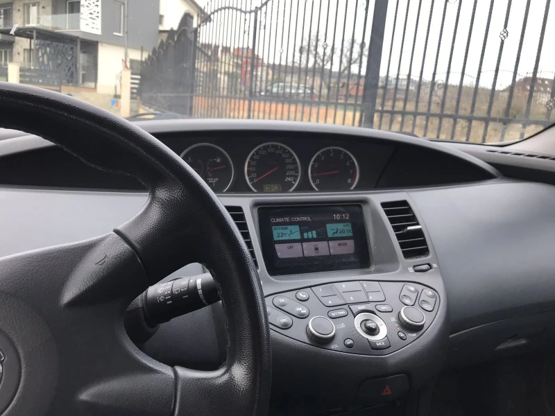 Nissan Primera, снимка 9 - Автомобили и джипове - 52549468
