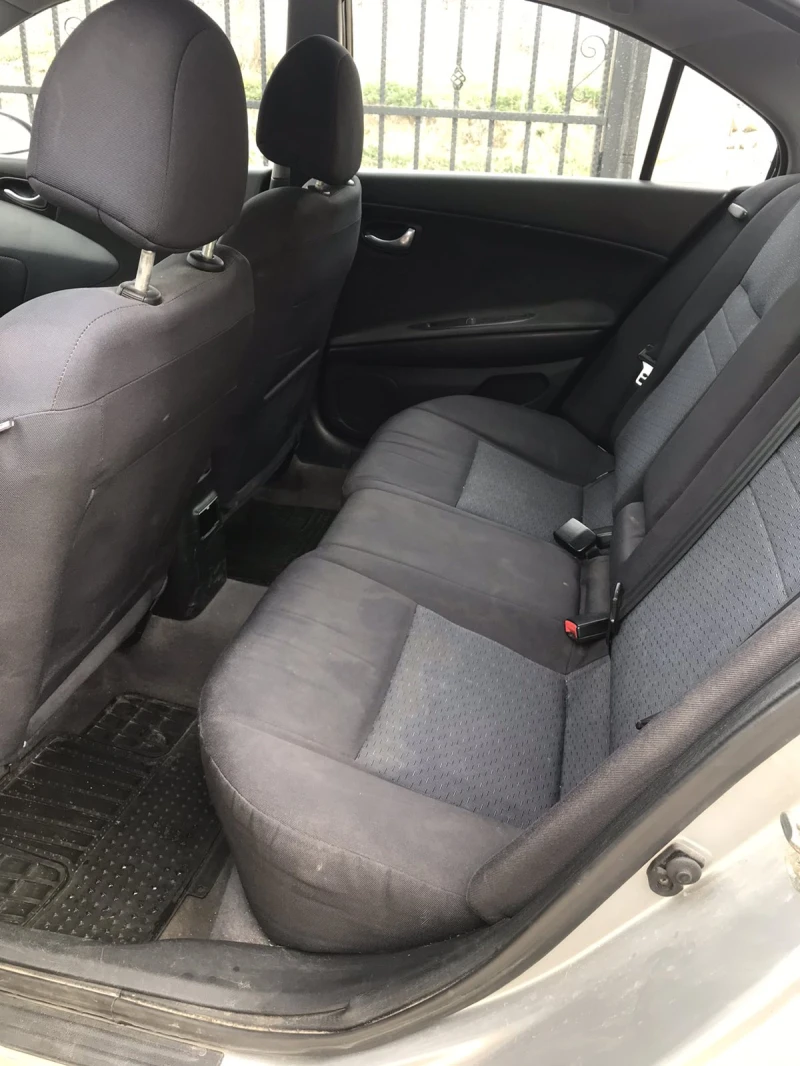 Nissan Primera, снимка 7 - Автомобили и джипове - 52549468