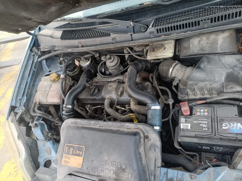 Ford Connect, снимка 8 - Автомобили и джипове - 51837514