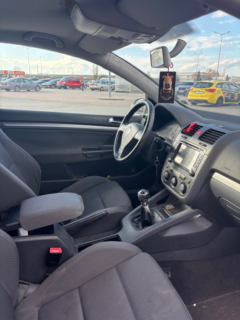 VW Golf, снимка 6 - Автомобили и джипове - 52508247