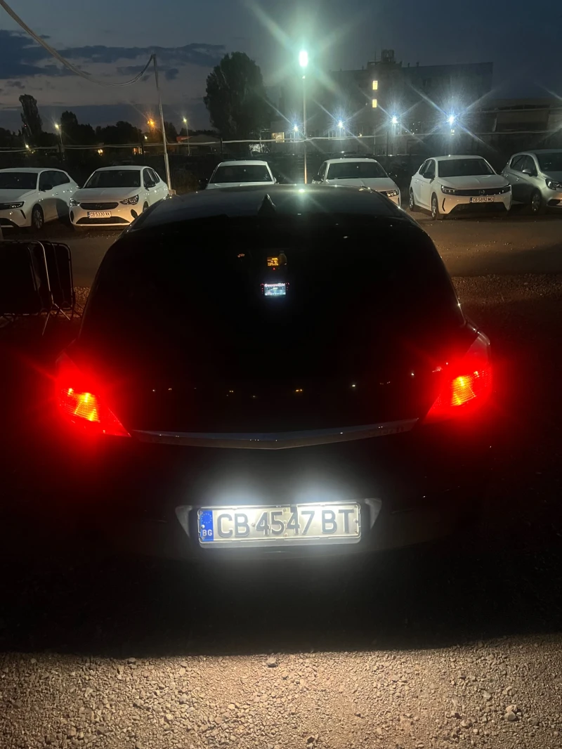 Opel Astra, снимка 8 - Автомобили и джипове - 52851679