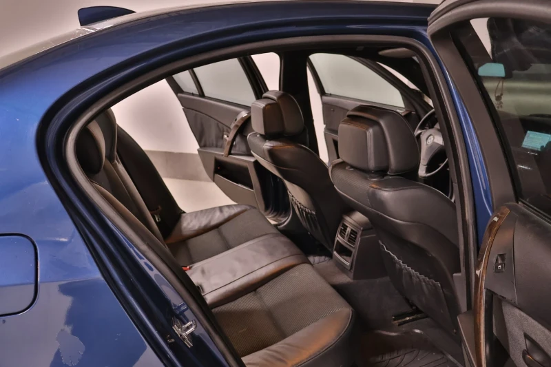 BMW 530, снимка 9 - Автомобили и джипове - 53176251