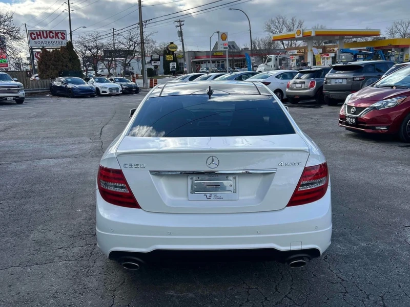 Mercedes-Benz C 350 * CARFAX * БЕЗ ПЪРВОНАЧАЛНА ВНОСКА, снимка 4 - Автомобили и джипове - 53299642