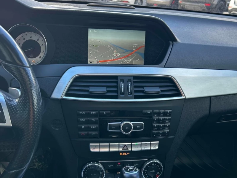 Mercedes-Benz C 350 * CARFAX * БЕЗ ПЪРВОНАЧАЛНА ВНОСКА, снимка 9 - Автомобили и джипове - 53299642