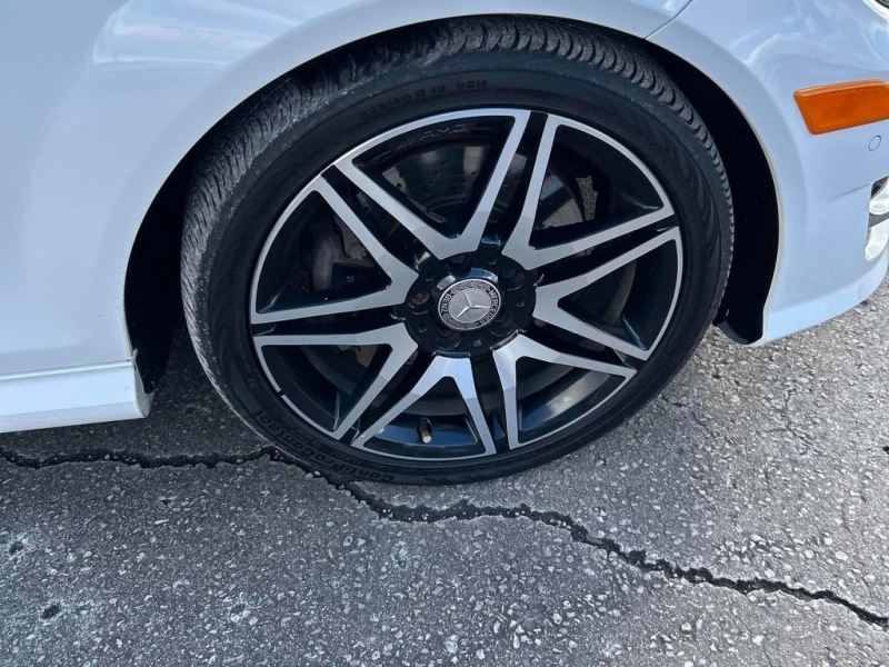 Mercedes-Benz C 350 * CARFAX * БЕЗ ПЪРВОНАЧАЛНА ВНОСКА, снимка 7 - Автомобили и джипове - 53299642