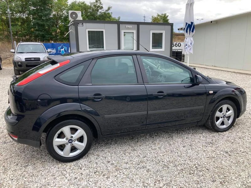 Ford Focus 1.6hdi UNIKAT, снимка 13 - Автомобили и джипове - 26707941