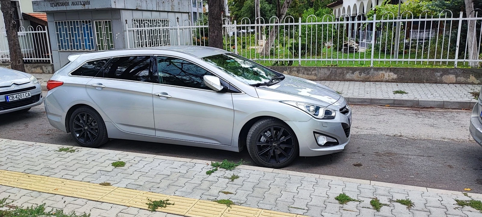 Hyundai I40 1.7 CRDI Sport KEYLESS - изображение 2