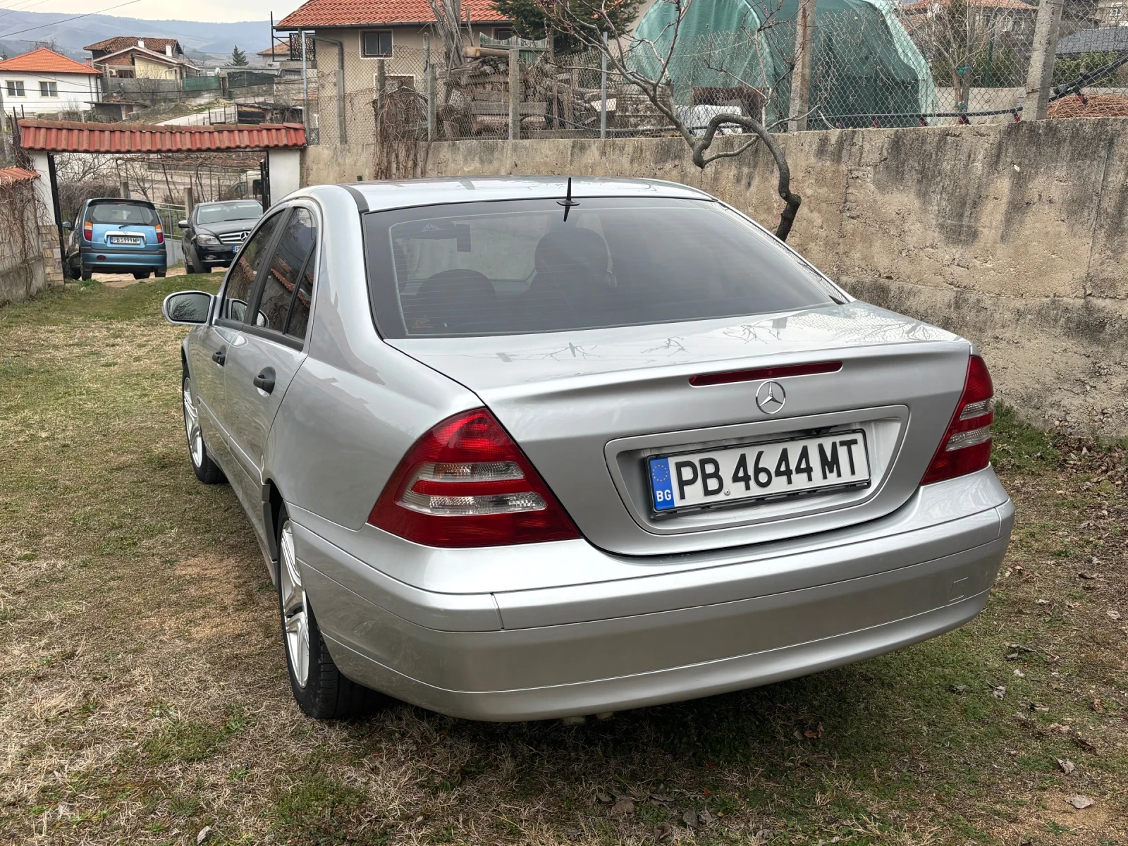 Mercedes-Benz C 180 Compressor - изображение 3