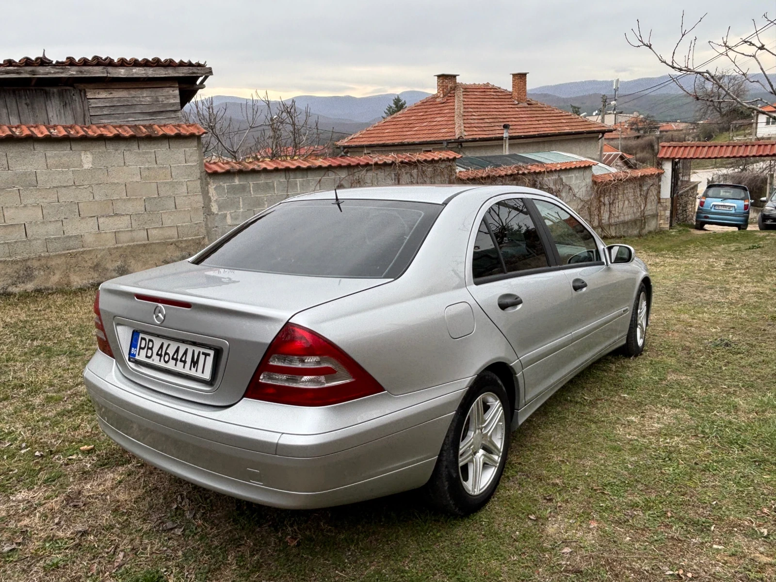 Mercedes-Benz C 180 Compressor - изображение 5