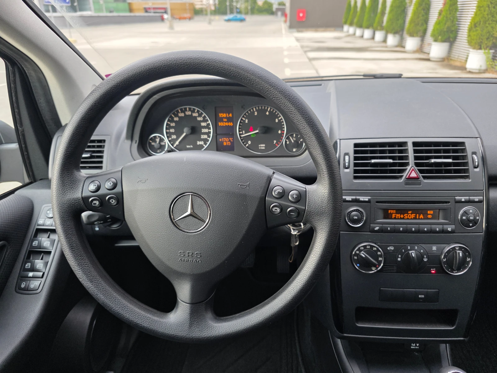 Mercedes-Benz A 160 1.5i Blue EFFICIENCY facelift - изображение 9