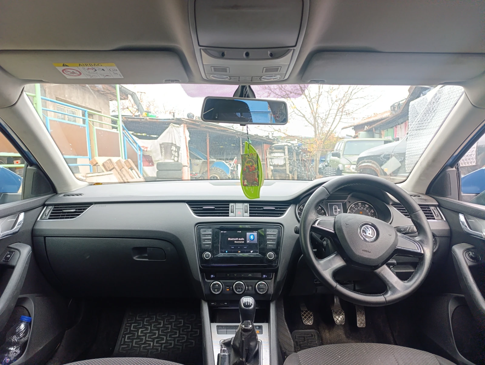 Skoda Octavia 2.0тди, снимка 11 - Автомобили и джипове - 53537928