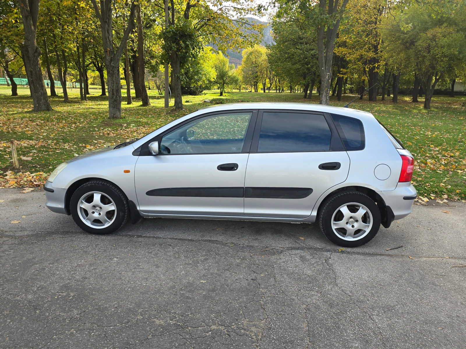 Honda Civic | Mobile.bg   8