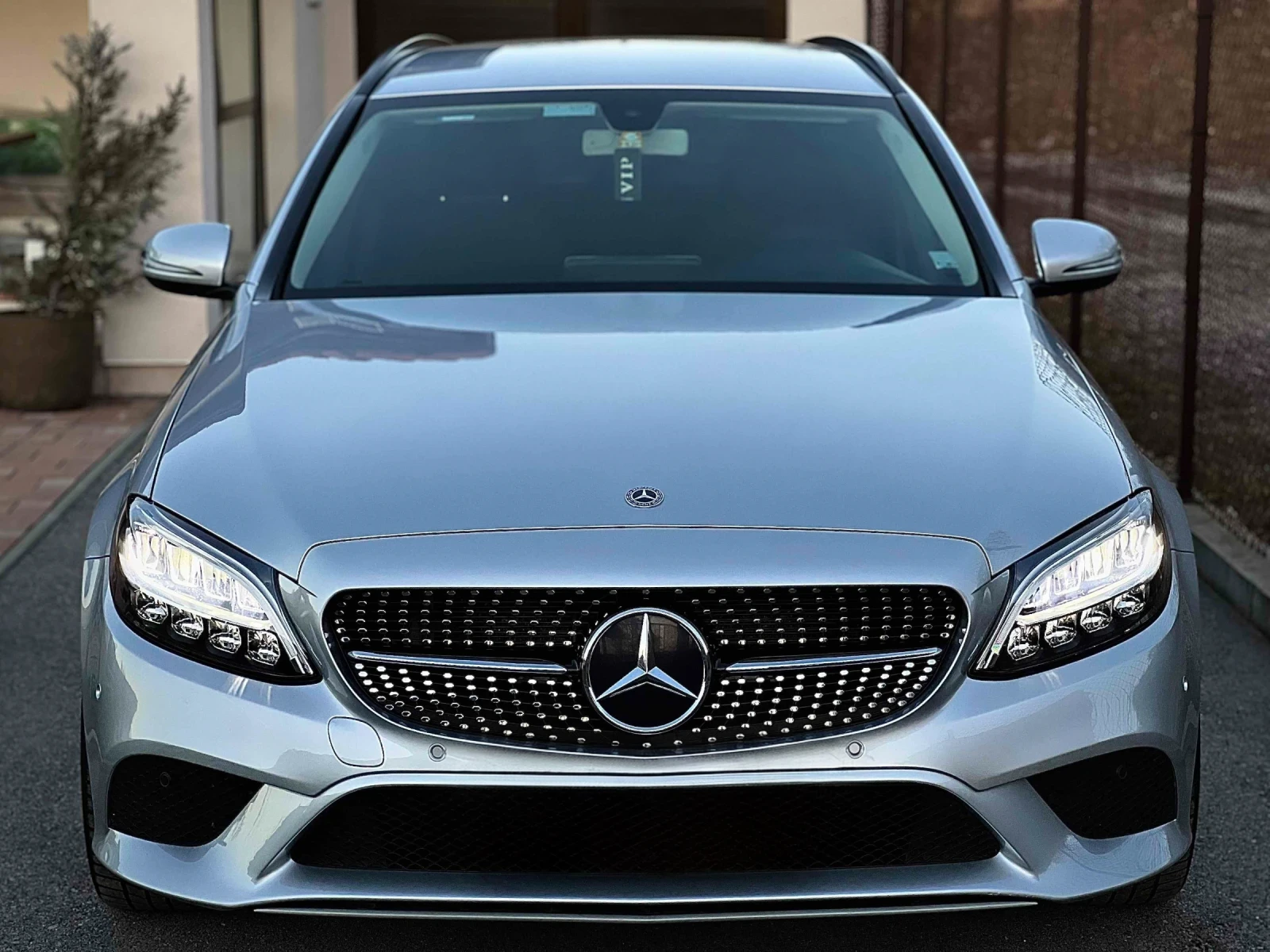 Mercedes-Benz C 200