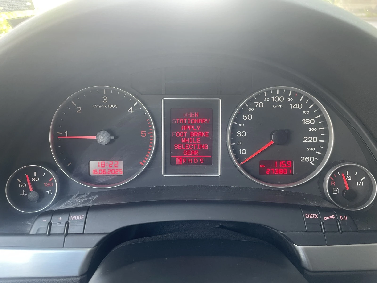 Audi A4  - изображение 10