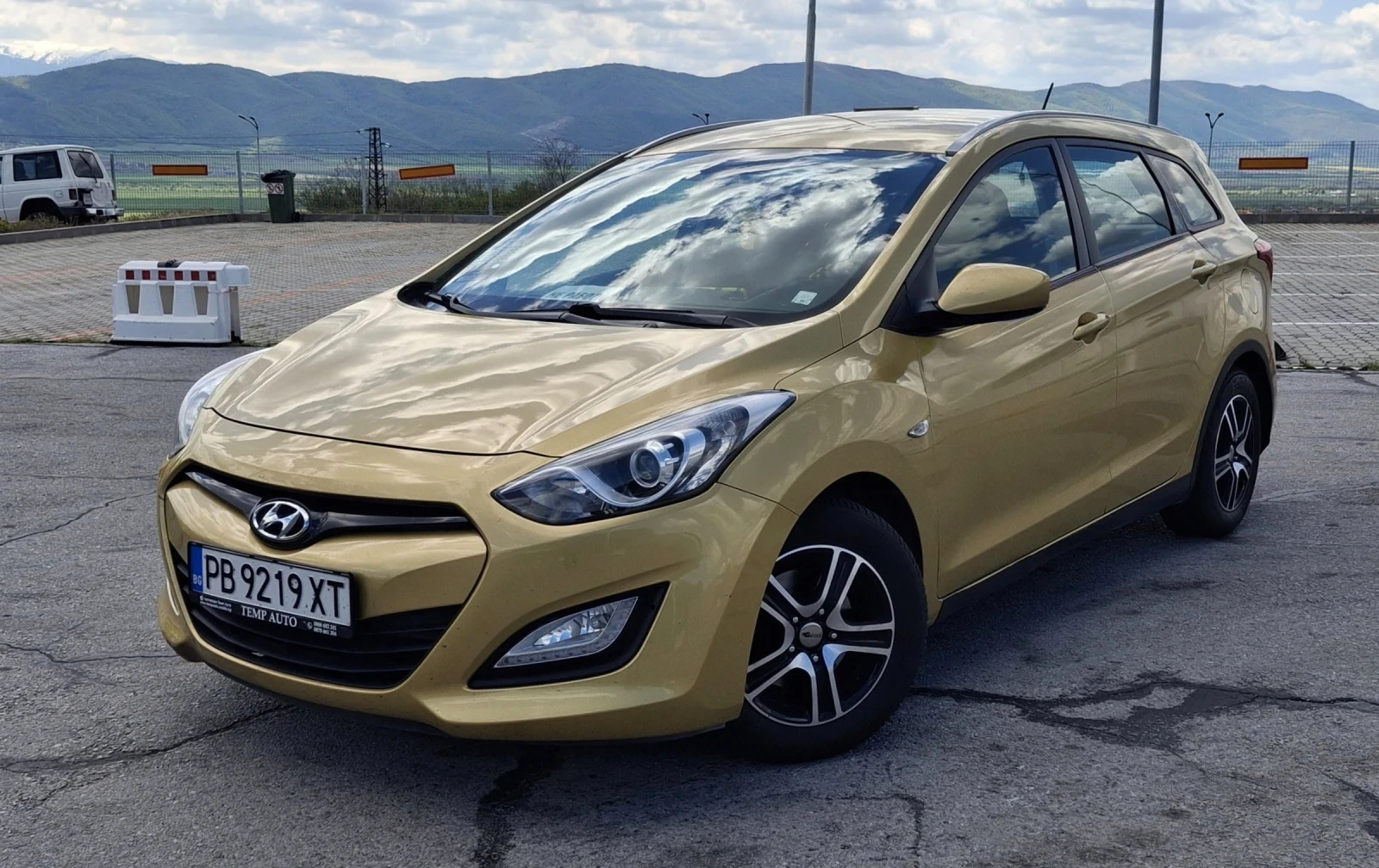 Hyundai I30 1.4 бензин/газ