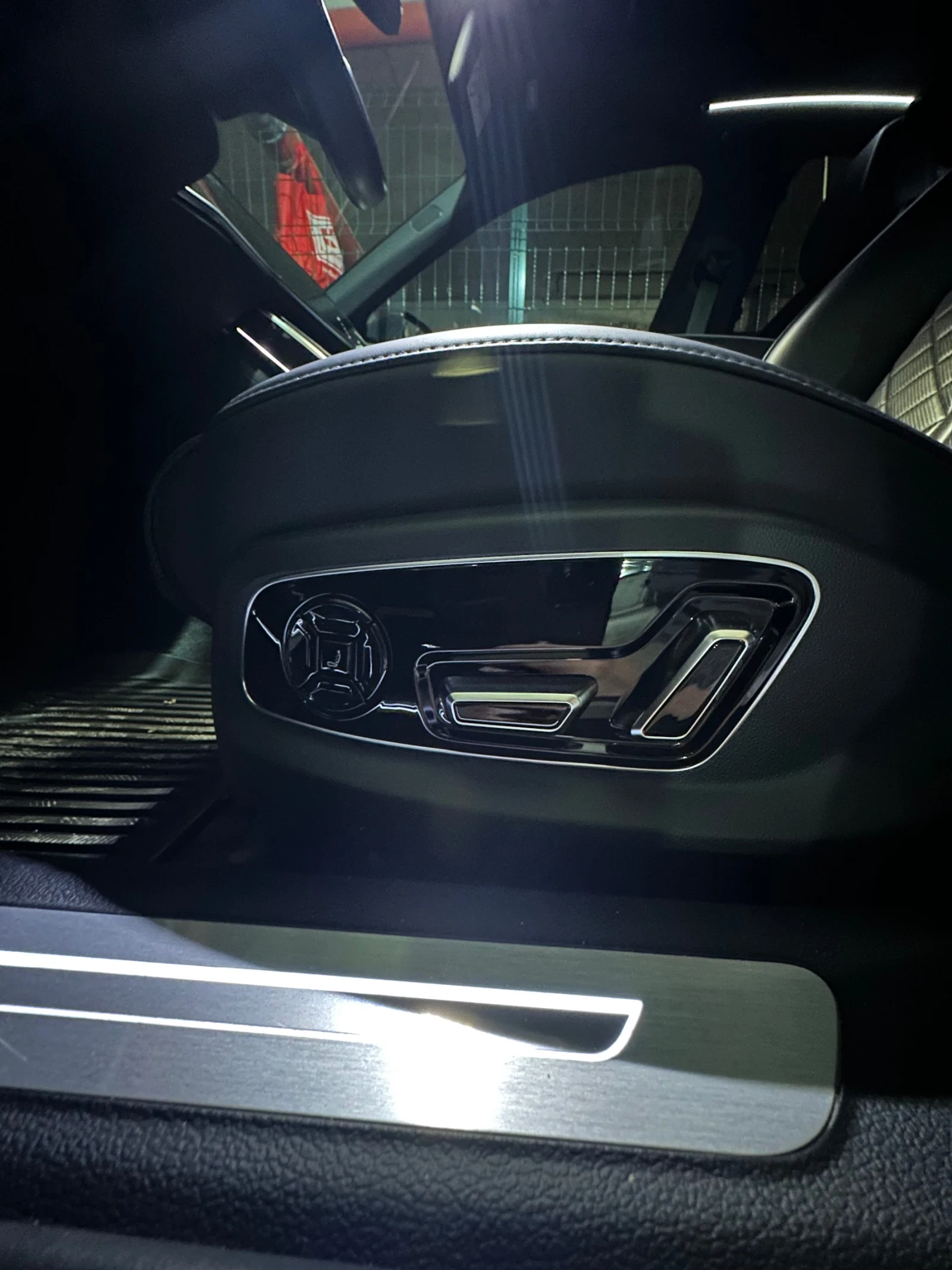 Audi S8 MHEV 48v, Телевизори, Готов лизинг, снимка 8 - Автомобили и джипове - 54527160