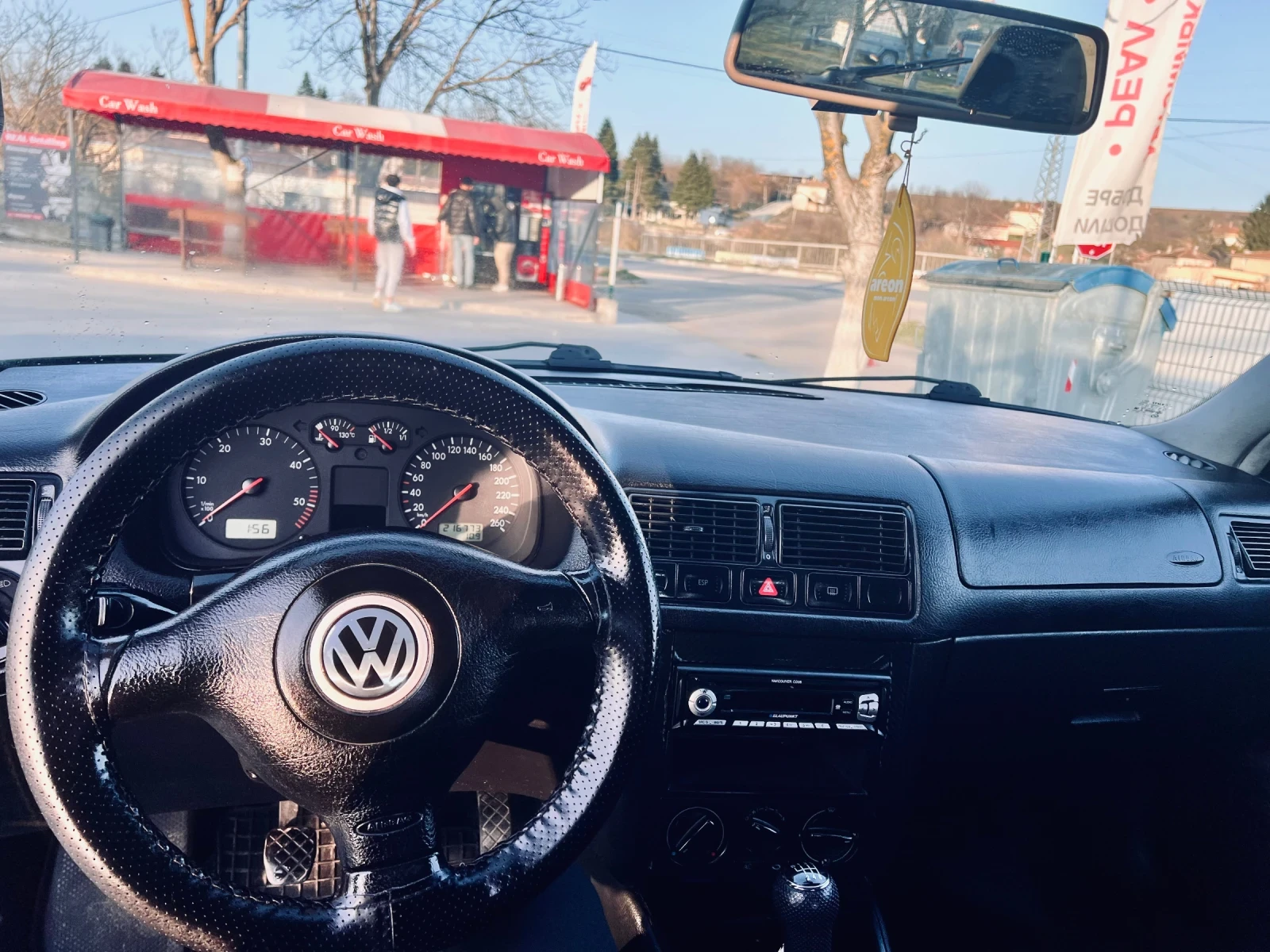 VW Golf 1.9 TDI 116ks 6sp, снимка 9 - Автомобили и джипове - 53832268
