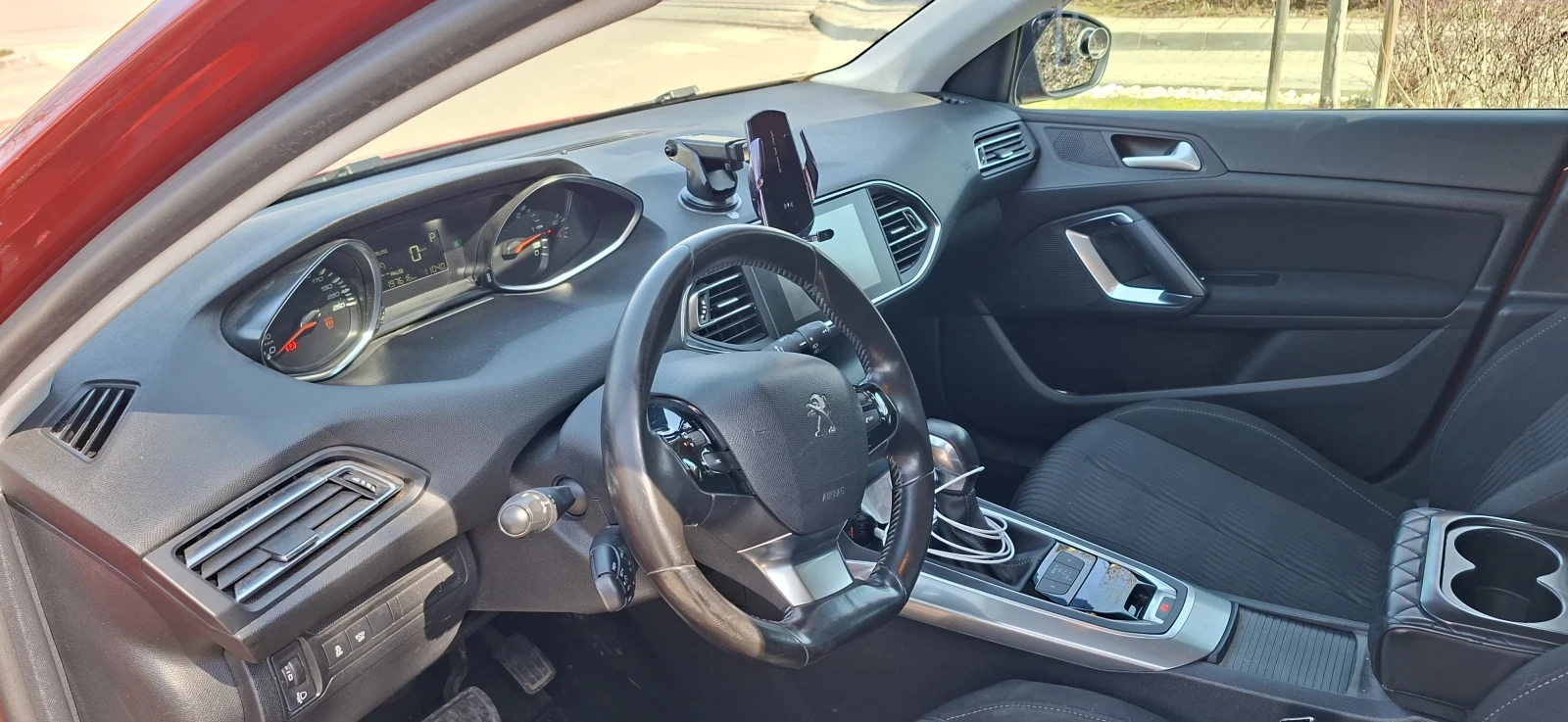 Peugeot 308, снимка 9 - Автомобили и джипове - 53848847