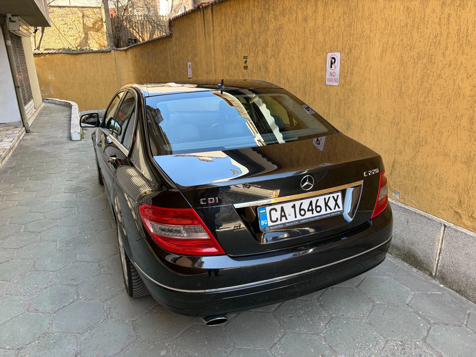 Mercedes-Benz C 220 CDI, снимка 2 - Автомобили и джипове - 53851090