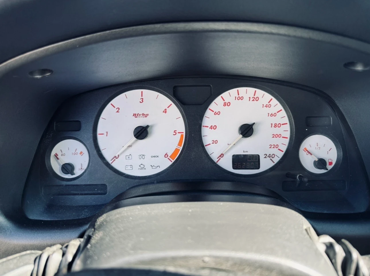 Opel Astra Седан, снимка 13 - Автомобили и джипове - 53880451