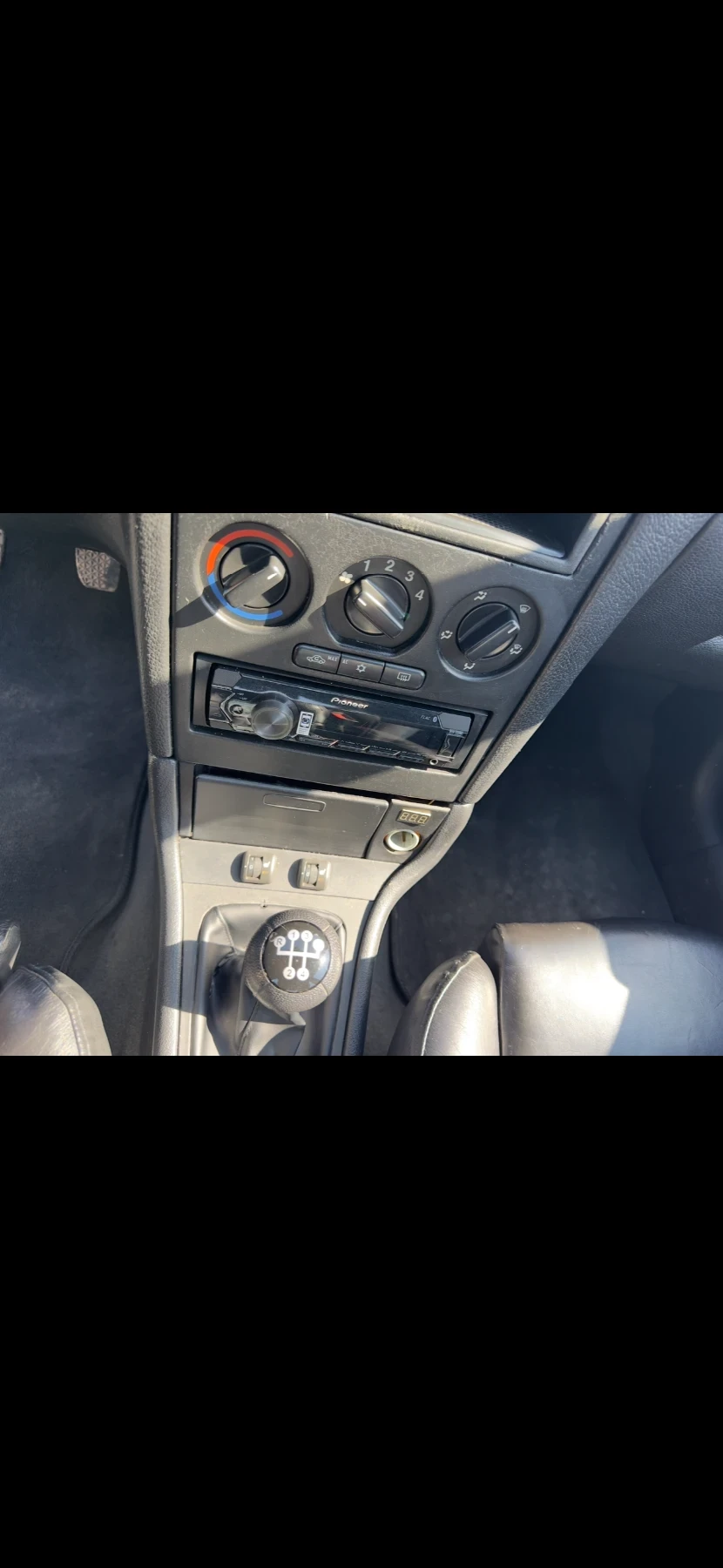 Opel Astra Седан, снимка 11 - Автомобили и джипове - 53880451