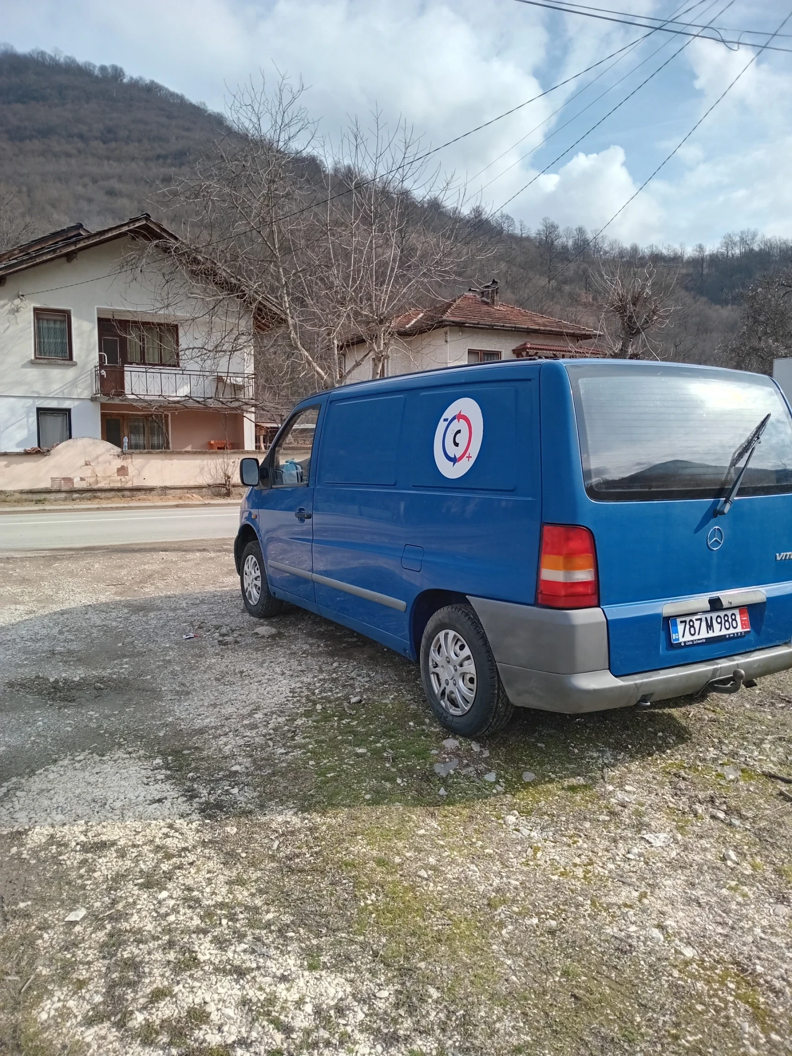 Mercedes-Benz 110, снимка 2 - Автомобили и джипове - 54033862