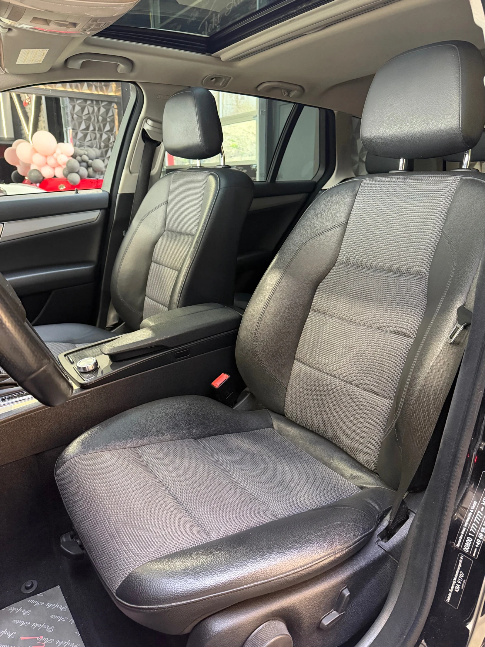 Mercedes-Benz C 220, снимка 12 - Автомобили и джипове - 54212992