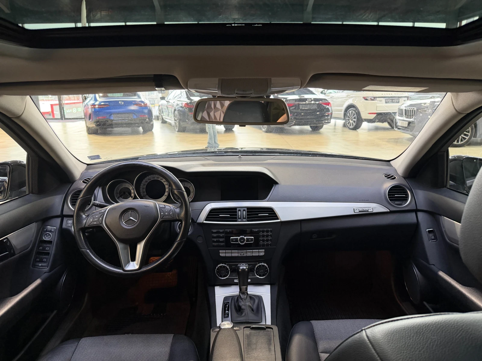 Mercedes-Benz C 220, снимка 6 - Автомобили и джипове - 54212992