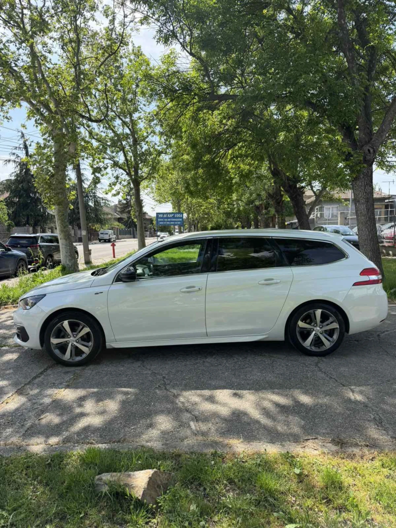 Peugeot 308 1.5 GT, снимка 9 - Автомобили и джипове - 54520419