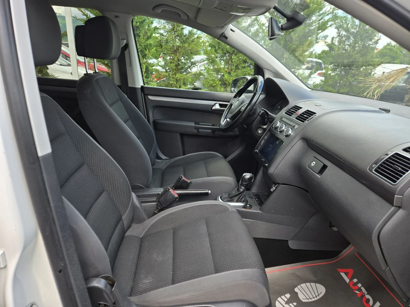 VW Touran 2.0TDI-140��= �������= 7�����= LED= NAVI= CAMERA | Mobile.bg � ����������� 14