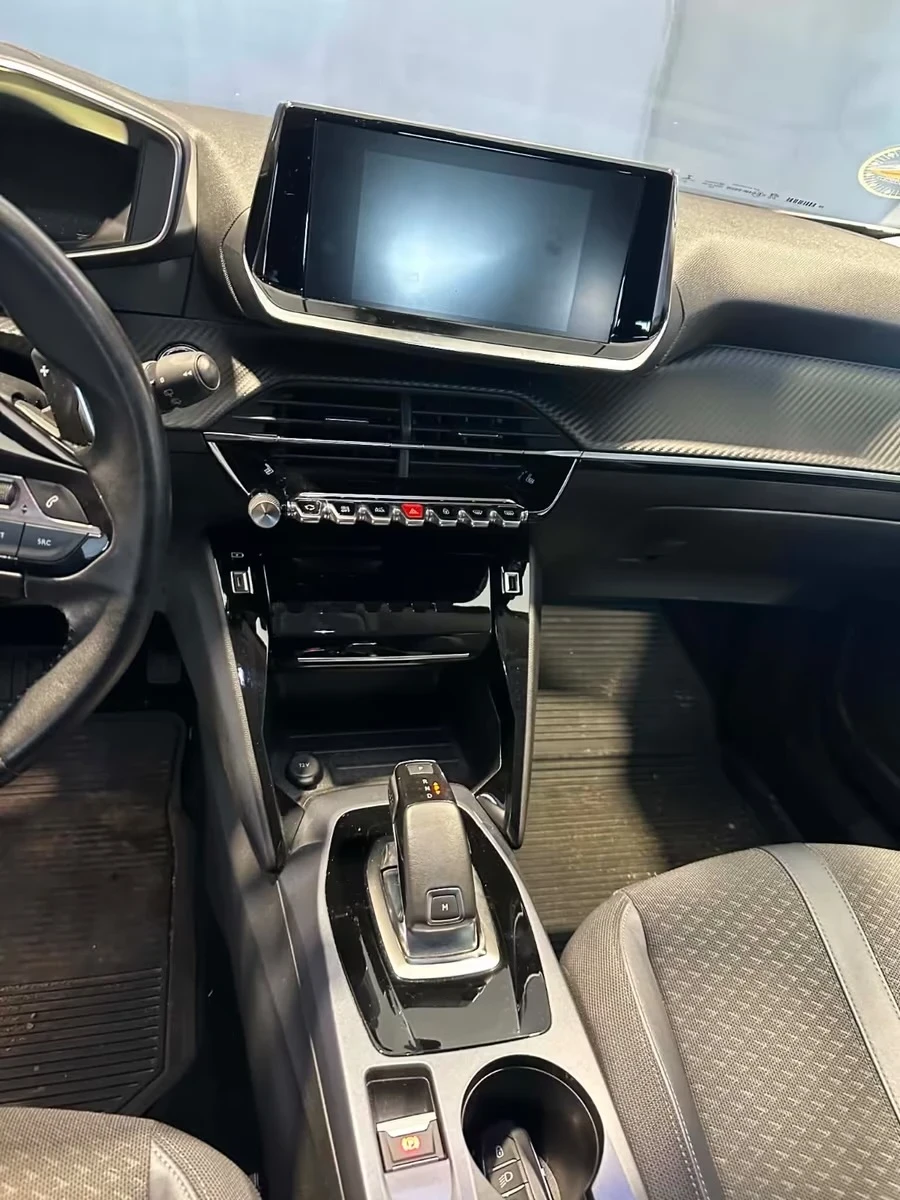 Peugeot 2008 Allure 1.5d aut. 131ps DK, снимка 7 - Автомобили и джипове - 54622860
