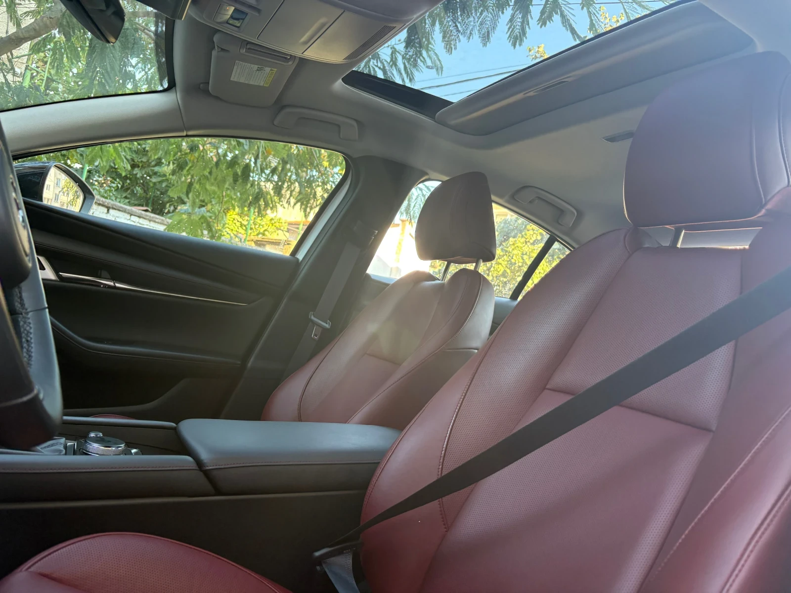 Mazda 3 2.5 GT AWD, снимка 11 - Автомобили и джипове - 55449500