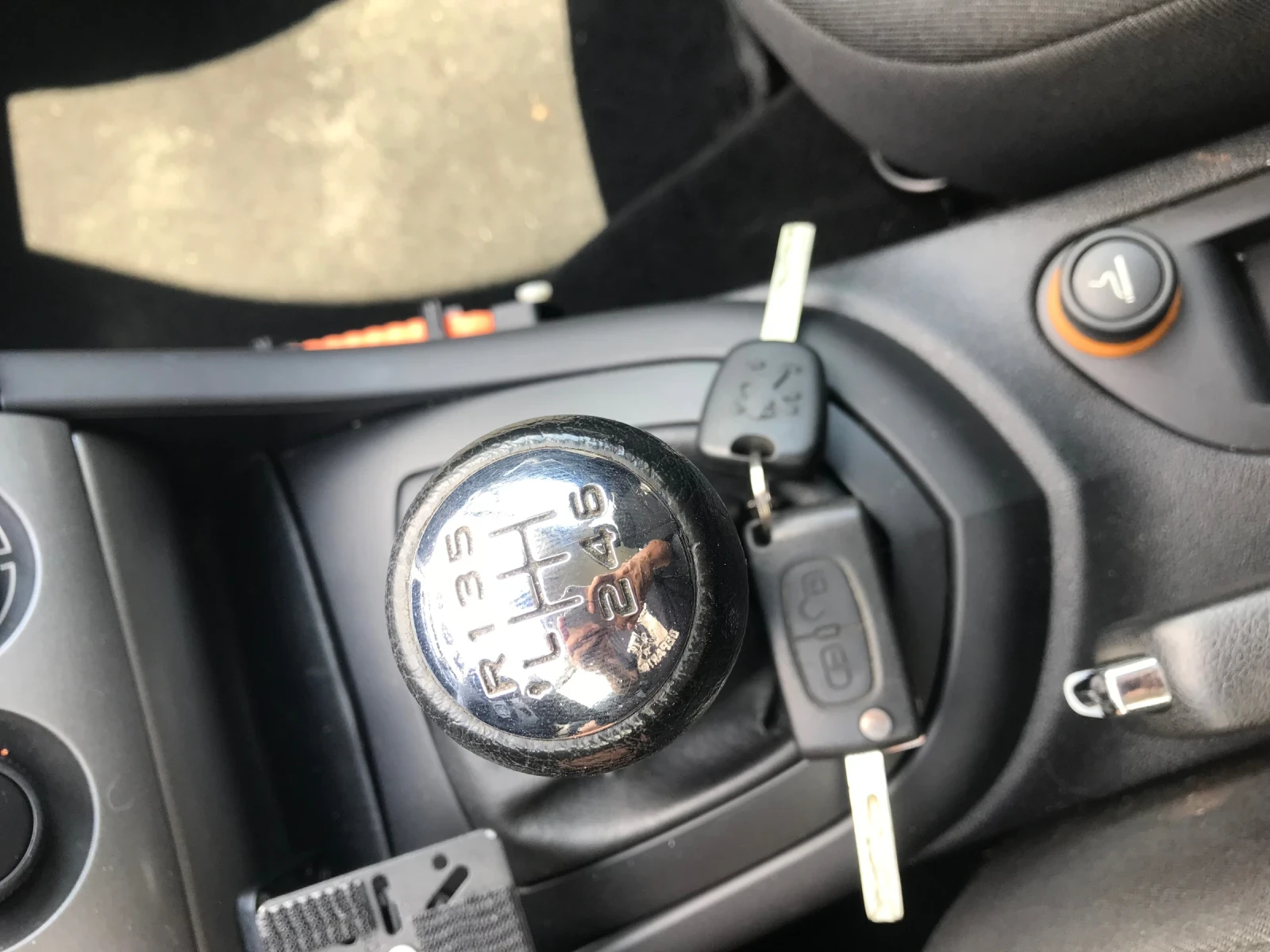 Peugeot 308 1.6Hdi 109 6ck, снимка 9 - Автомобили и джипове - 55563871