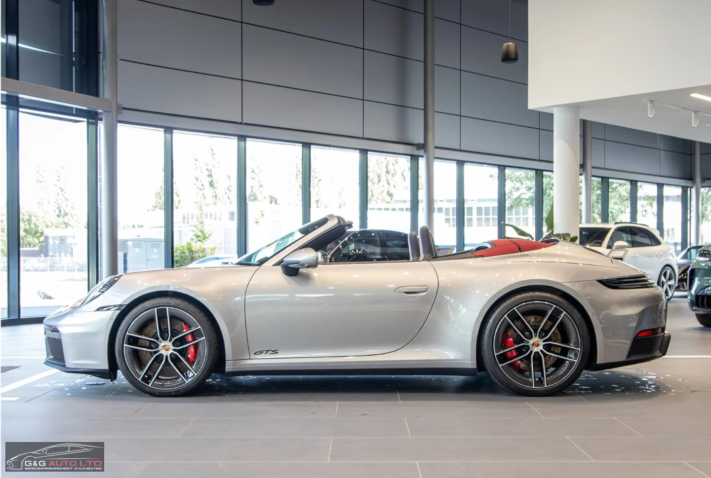 Porsche 911 992/541HP/CARRERA 4 GTS/BOSE/360/CABRIO/LIFT/836z, снимка 4 - Автомобили и джипове - 55800443