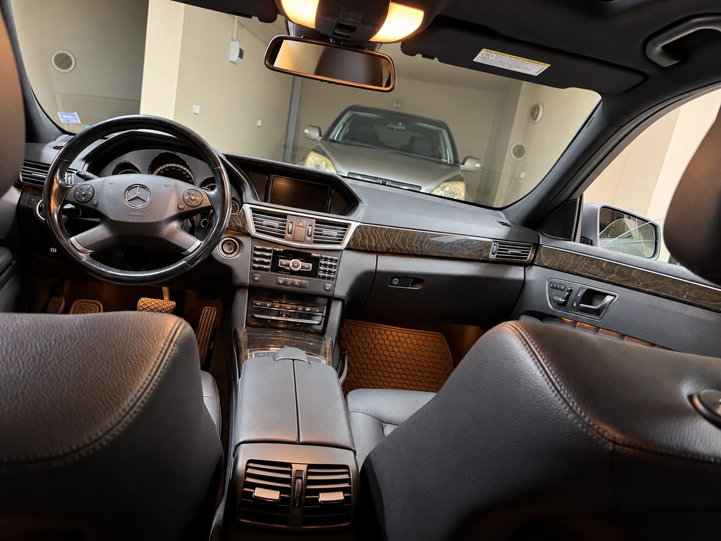 Mercedes-Benz E 300 3.5 V6  4- Matic ��� ����� | Mobile.bg � ����������� 10