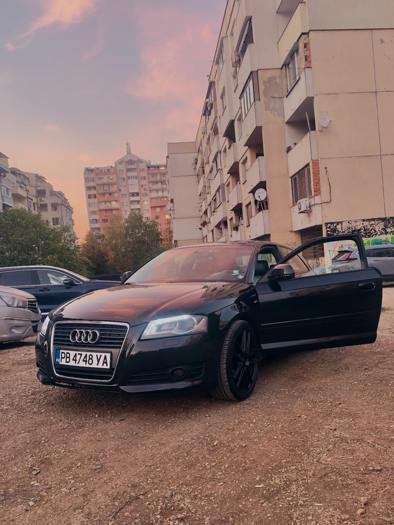 Audi A3 1.8 TFSI , снимка 2 - Автомобили и джипове - 56683315