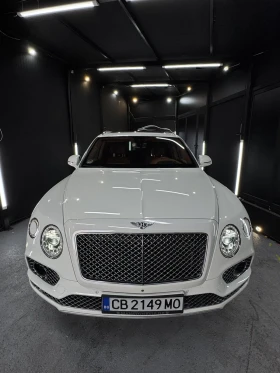 Bentley Bentayga First Edition 6.0 W12  салон с диамантен шев, снимка 3