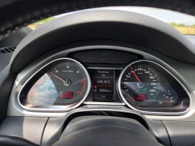 Audi Q7 S LINE+ / ПАНОРАМА / ОБСЛУЖЕНА 100%/ FULL FULL, снимка 10