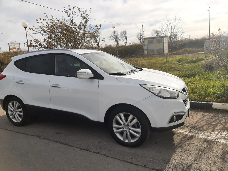 Hyundai IX35, снимка 2 - Автомобили и джипове - 48592546