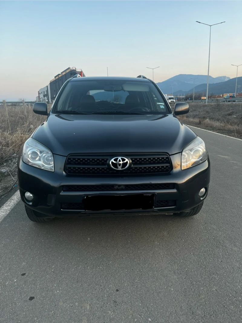 Toyota Rav4, снимка 2 - Автомобили и джипове - 49030432